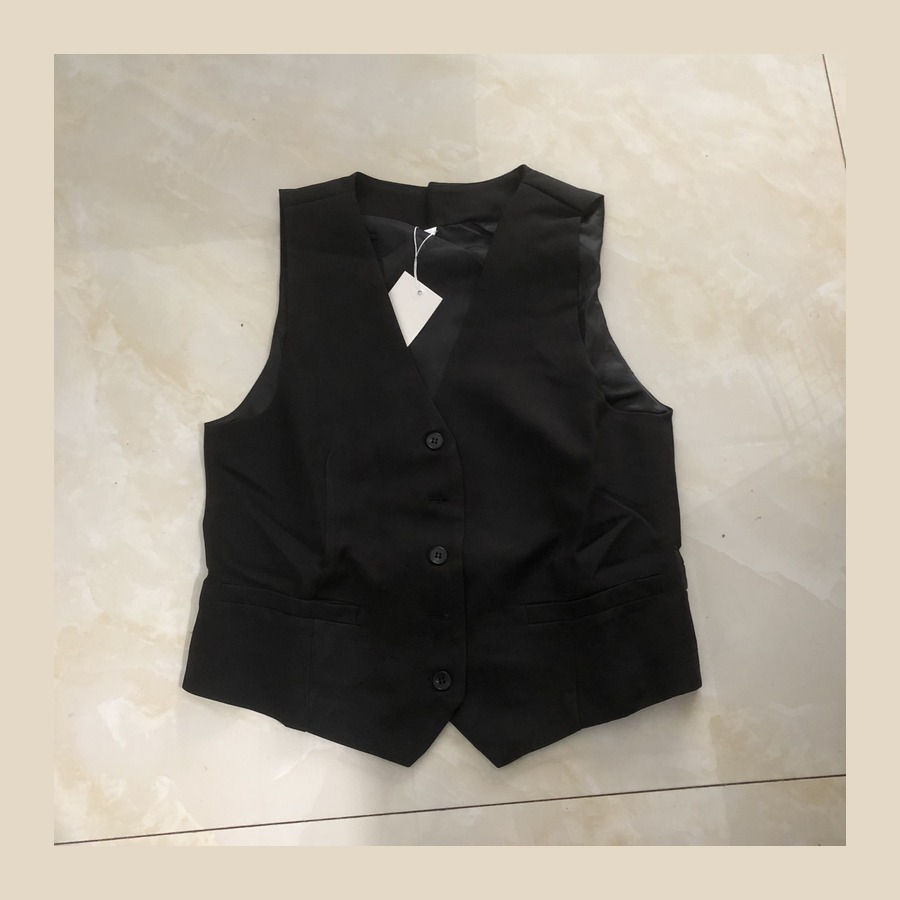 Airy V-Neck Layering Tank product image thumbnail 2