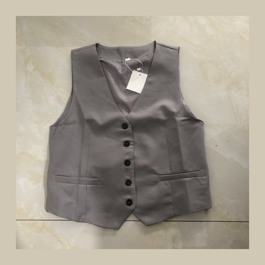 Airy V-Neck Layering Tank product image thumbnail 3